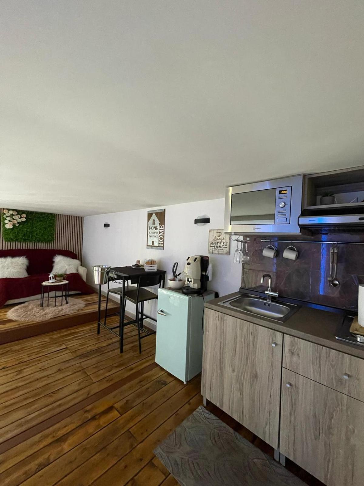 Apartament Charm E Chic Neapol Zewnętrze zdjęcie