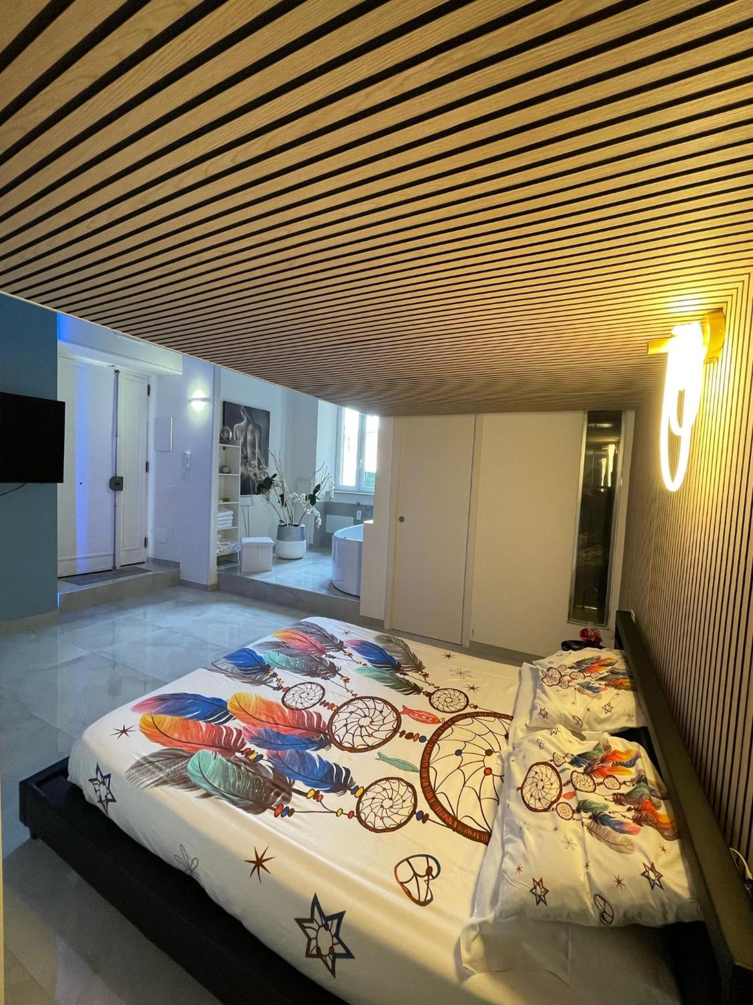 Apartament Charm E Chic Neapol Zewnętrze zdjęcie