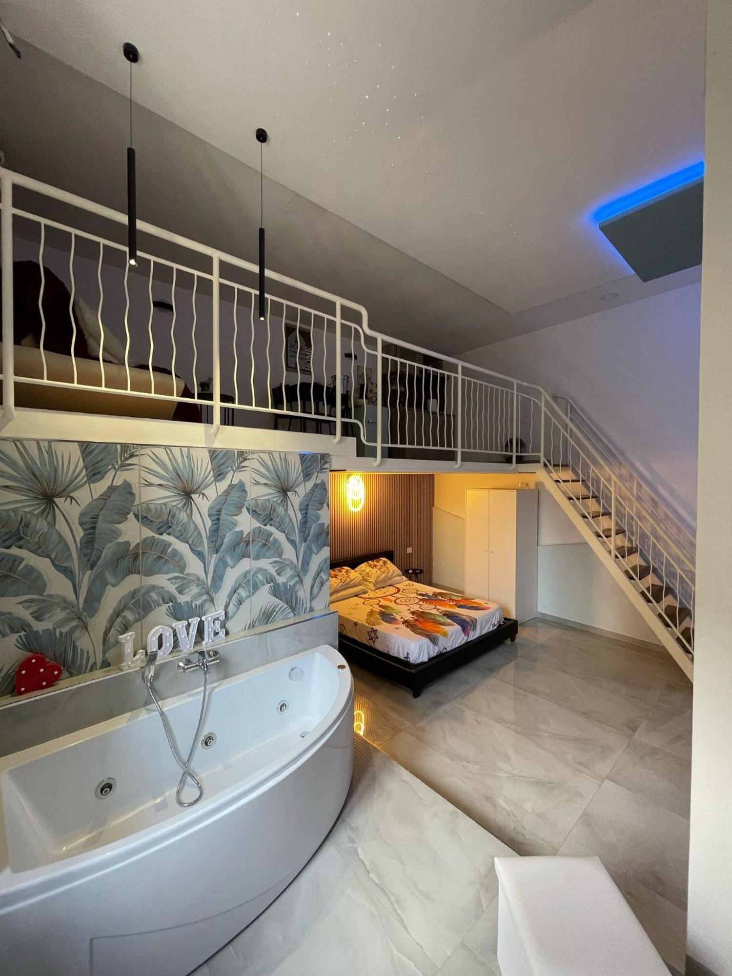 Apartament Charm E Chic Neapol Zewnętrze zdjęcie